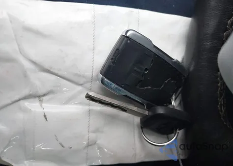 2015 Chevrolet Silverado 1500 1Lz из США, поврежденный, VIN 3GCUKSECXFG422114